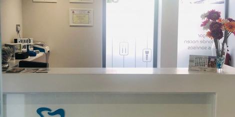 Comercio — Clínica Dental del Saz Camacho